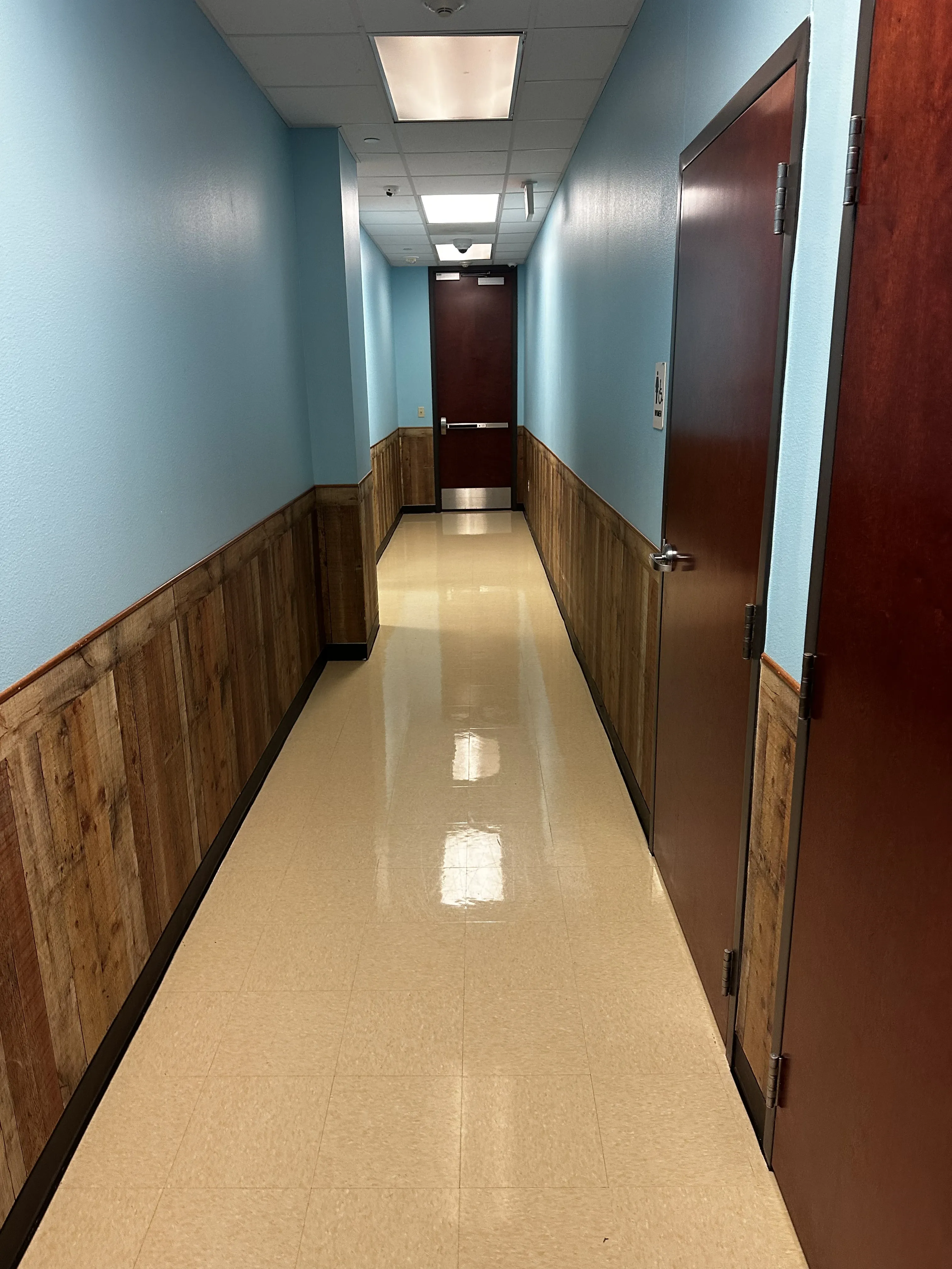 School VCT flooring restored for the start of a new academic year